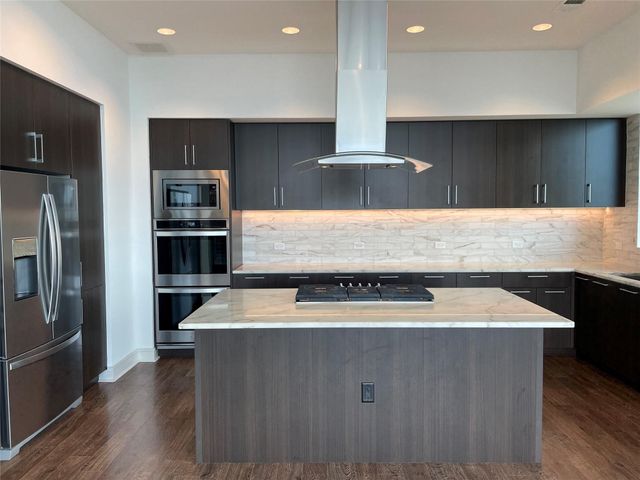 1958 West Gray Street 2901, Houston, TX 77019