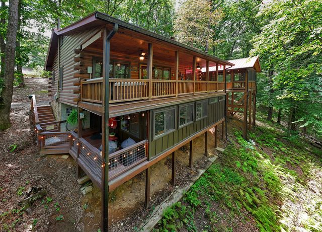 9 Casey Court, Blue Ridge, GA 30513