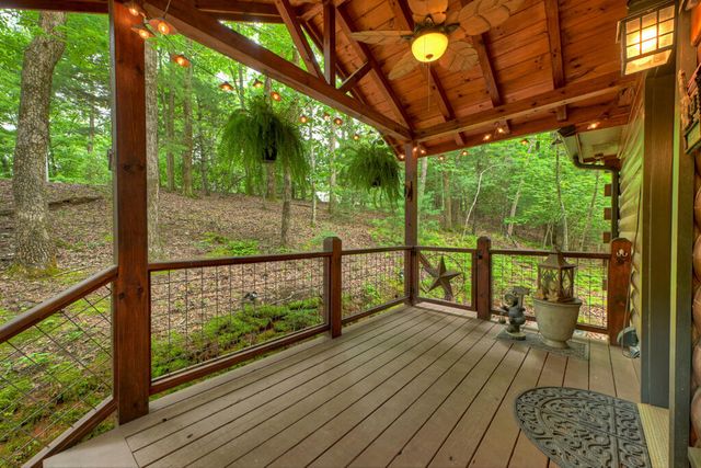 9 Casey Court, Blue Ridge, GA 30513