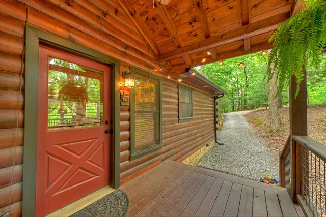 9 Casey Court, Blue Ridge, GA 30513