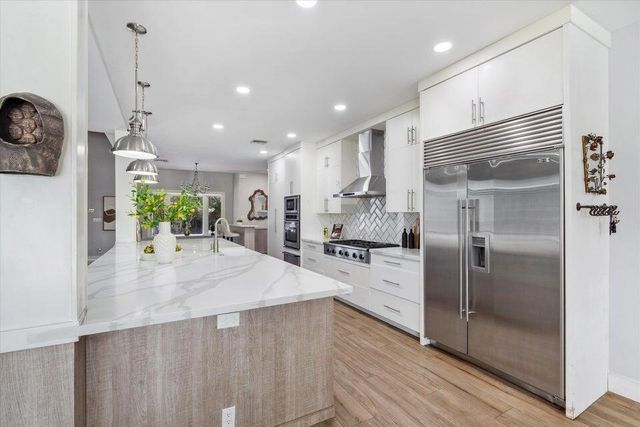 2311 NE 47th Street, Lighthouse Point, FL 33064