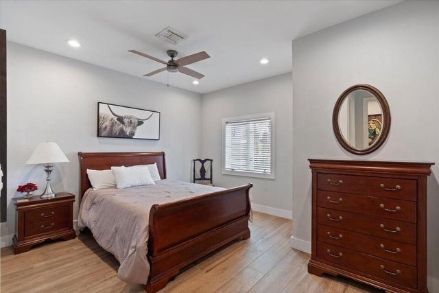 2311 NE 47th Street, Lighthouse Point, FL 33064