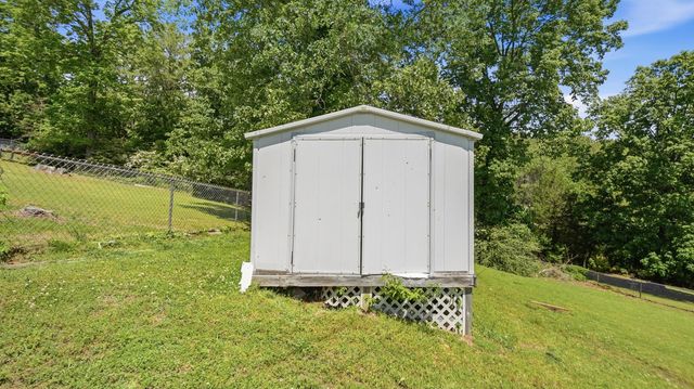 7629 Walnut Hills Drive, Harrison, TN 37341