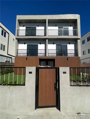 611 W 41st Place, Los Angeles, CA 90037