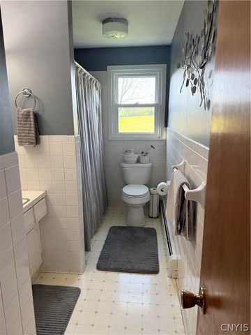 268 County Route 24, Minetto, NY 13126