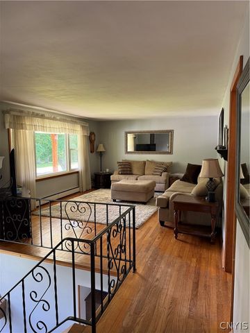 268 County Route 24, Minetto, NY 13126