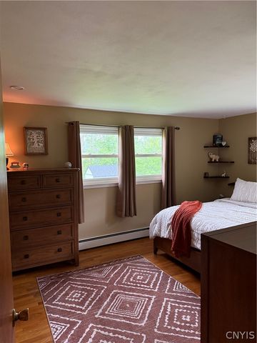 268 County Route 24, Minetto, NY 13126