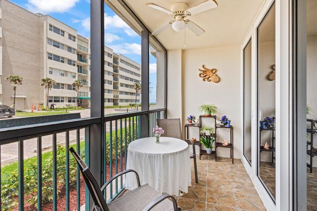 1237 Hillsboro Mile 101, Hillsboro Beach, FL 33062