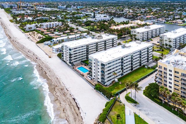 1237 Hillsboro Mile 101, Hillsboro Beach, FL 33062