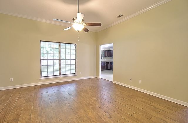 235 Augusta Way, Hinesville, GA 31313