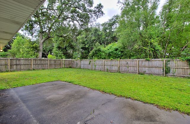 235 Augusta Way, Hinesville, GA 31313