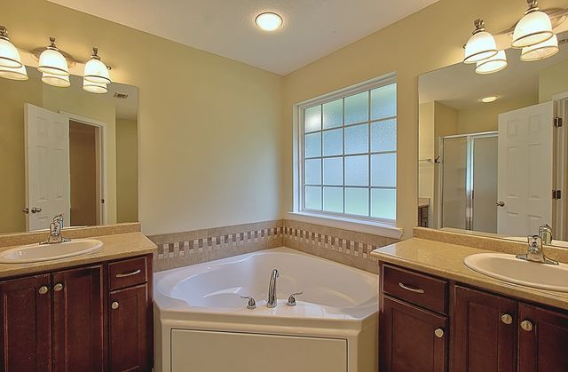 235 Augusta Way, Hinesville, GA 31313