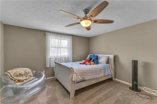 5284 Case Road, North Ridgeville, OH 44039