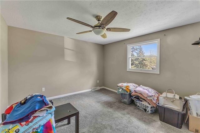 5284 Case Road, North Ridgeville, OH 44039