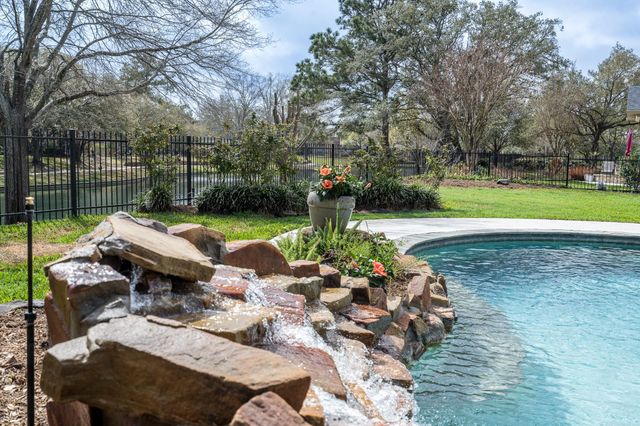 20407 Whispering Water Way, Cypress, TX 77433