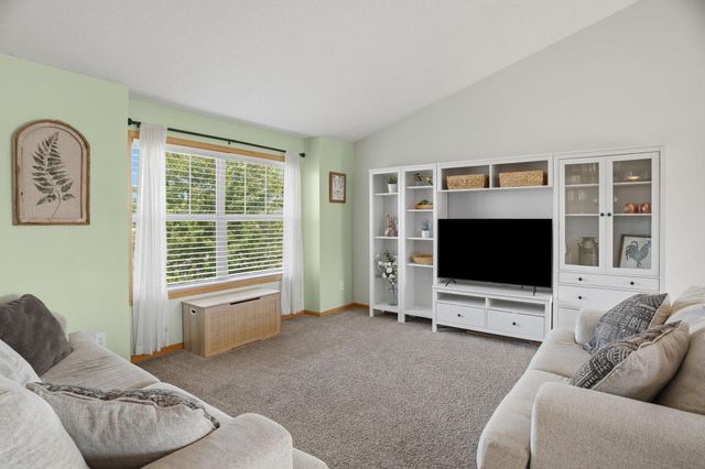 9477 Dunes Lane, Cottage Grove, MN 55016