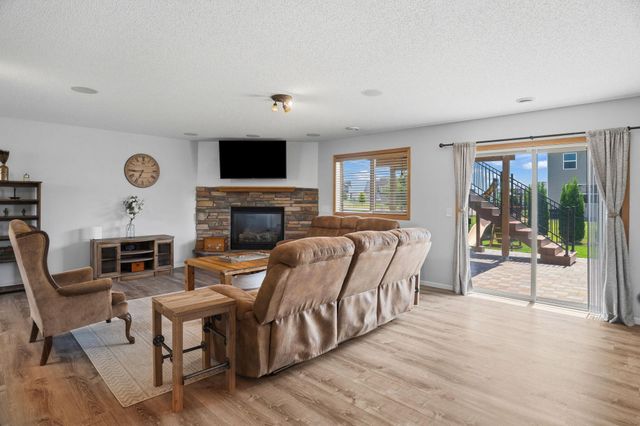 9477 Dunes Lane, Cottage Grove, MN 55016