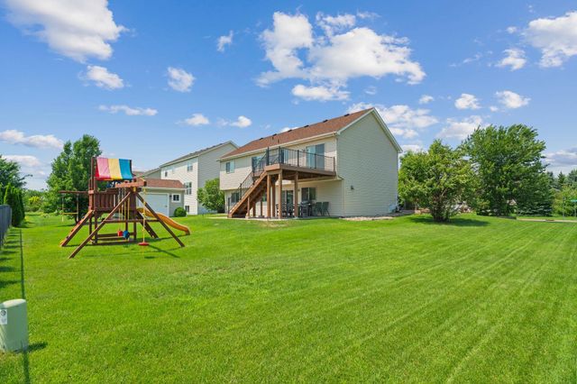 9477 Dunes Lane, Cottage Grove, MN 55016