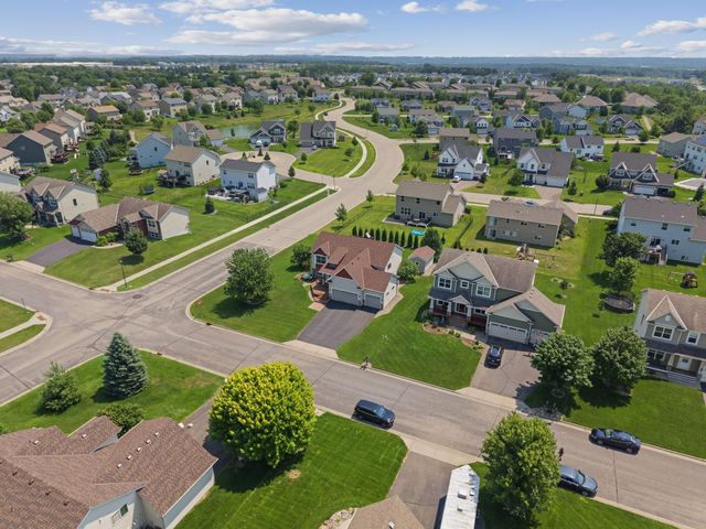 9477 Dunes Lane, Cottage Grove, MN 55016
