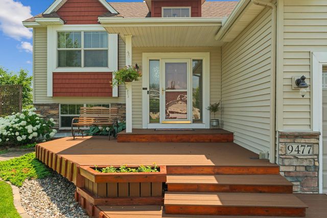 9477 Dunes Lane, Cottage Grove, MN 55016