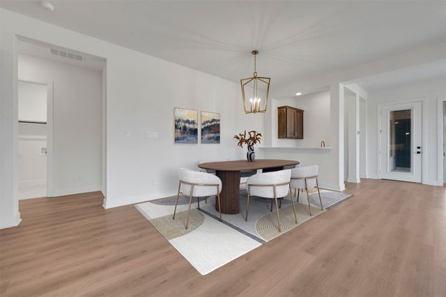 2097 Pine Grove Lane, Arlington, TX 76005
