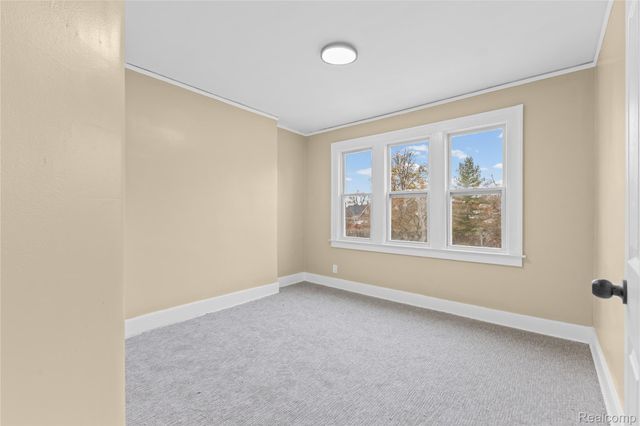 13558 Pinehurst Street, Detroit, MI 48238