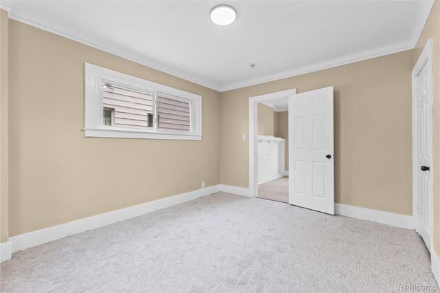 13558 Pinehurst Street, Detroit, MI 48238