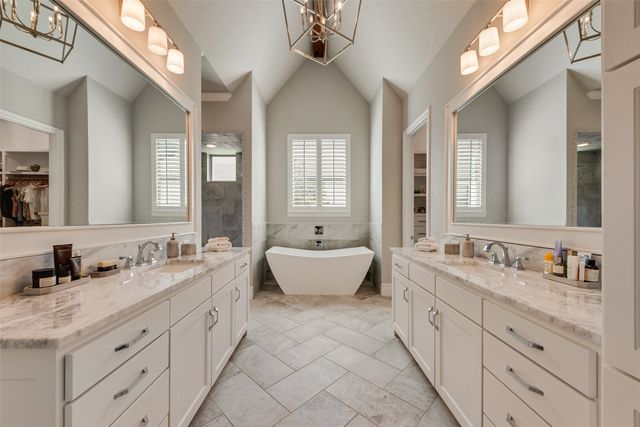 704 Winding Ridge Trail, Southlake, TX 76092