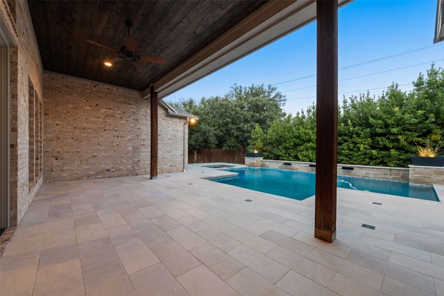 704 Winding Ridge Trail, Southlake, TX 76092