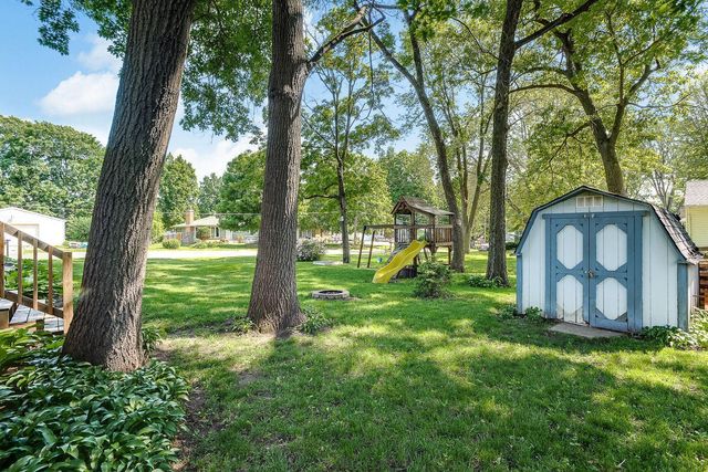 5079 Woodridge Road, Mound, MN 55364
