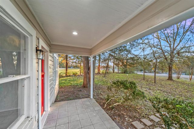 1450 Highway 30 E, Huntsville, TX 77320