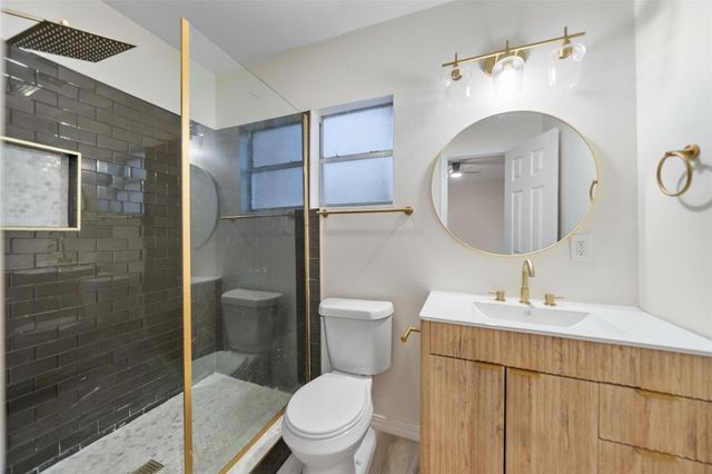 1450 Highway 30 E, Huntsville, TX 77320