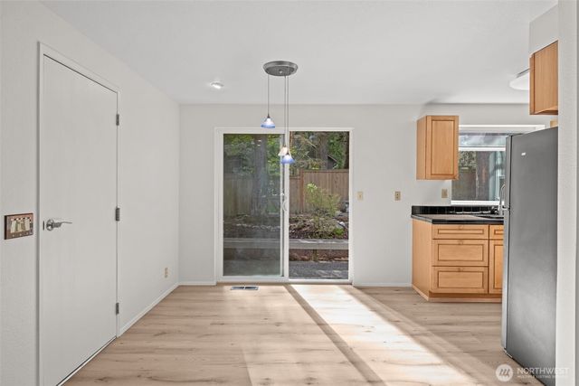 5716 145th Street SW, Edmonds, WA 98026