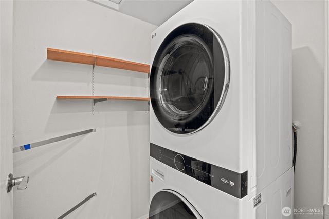 5716 145th Street SW, Edmonds, WA 98026