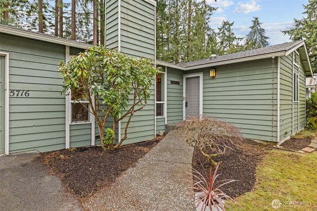 5716 145th Street SW, Edmonds, WA 98026