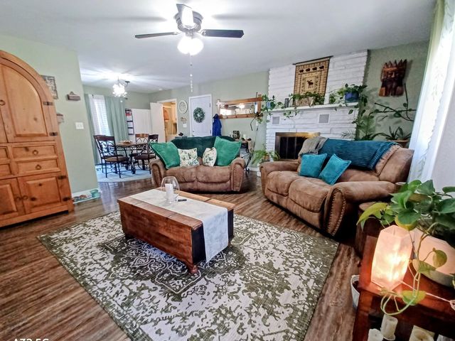 1322 Hummingbird Lane, Horseshoe Bend, AR 72512