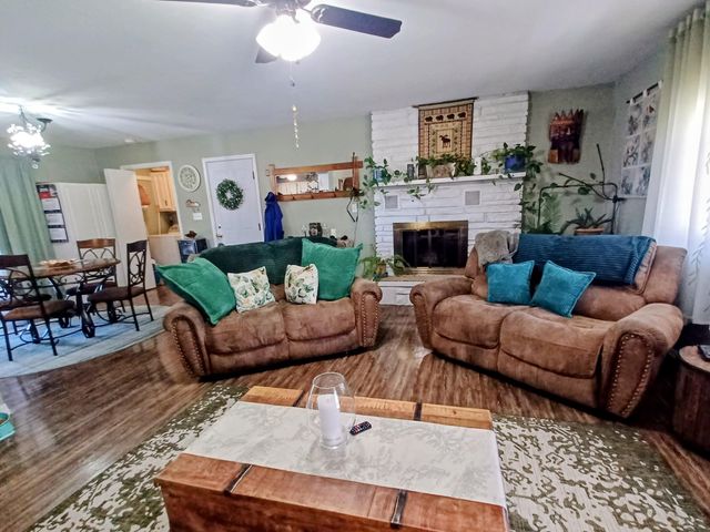 1322 Hummingbird Lane, Horseshoe Bend, AR 72512