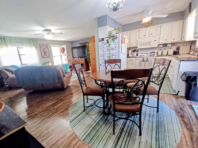 1322 Hummingbird Lane, Horseshoe Bend, AR 72512