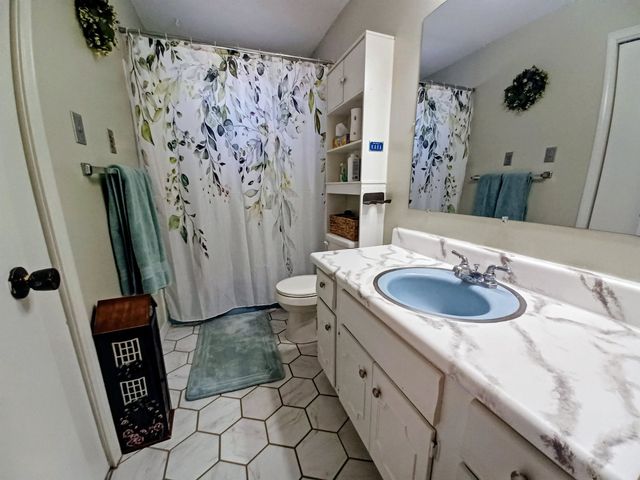 1322 Hummingbird Lane, Horseshoe Bend, AR 72512