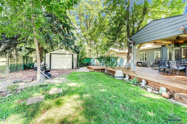2619 Evergreen Drive, Rapid City, SD 57702