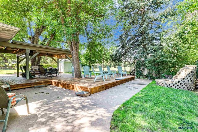 2619 Evergreen Drive, Rapid City, SD 57702