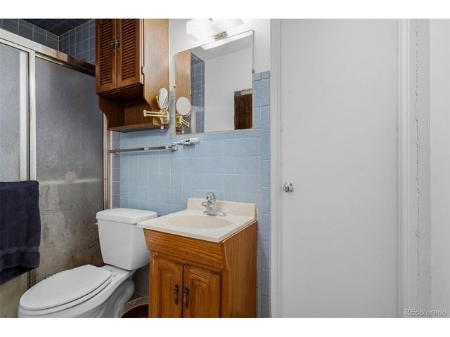 9411 Lilly Ct, Thornton, CO 80229