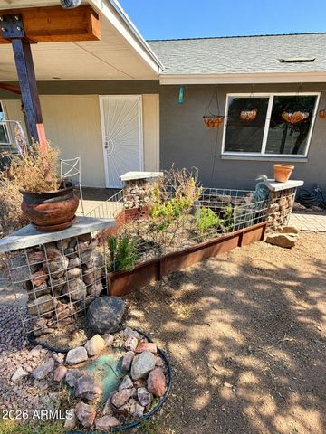 3916 W ASTER Drive, Phoenix, AZ 85029