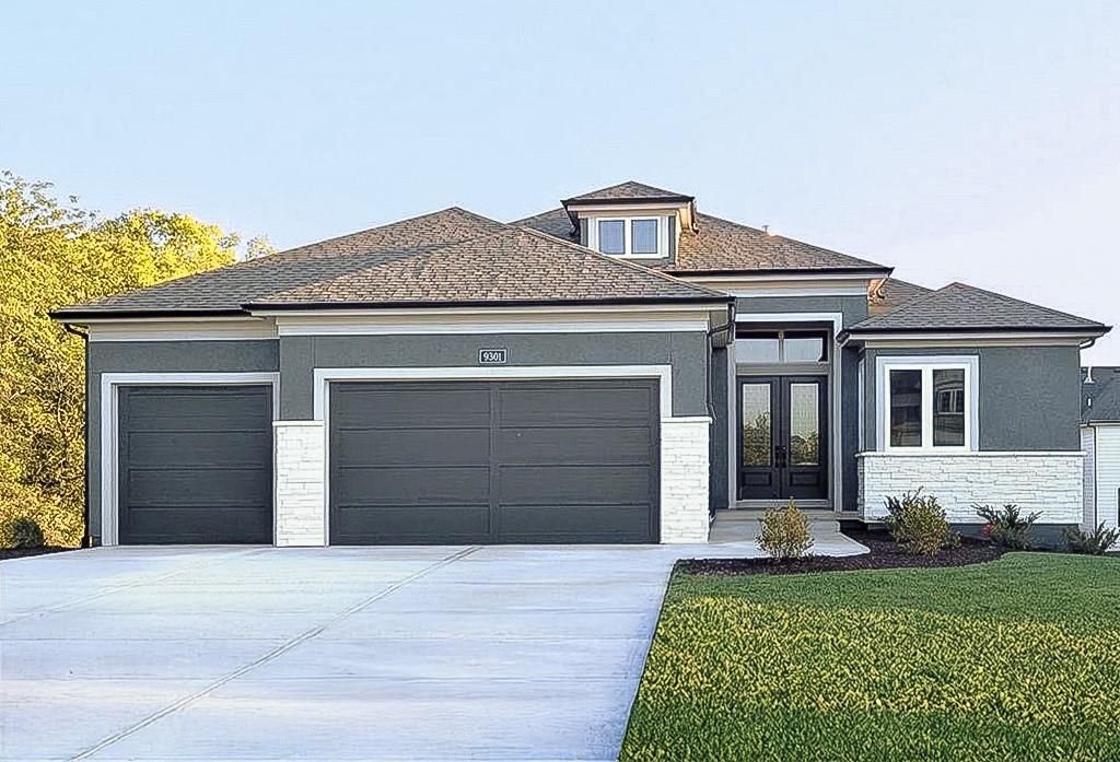 9301 W 168 Street, Overland Park, KS 66085