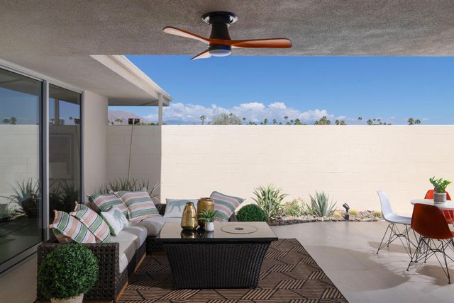 139 Desert Lakes Drive, Palm Springs, CA 92264