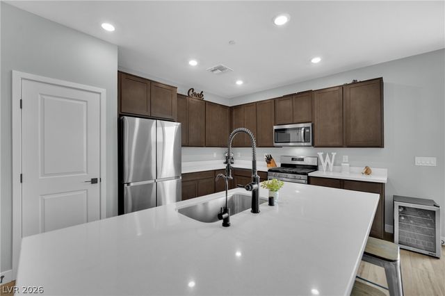 10854 Power Hike Avenue, Las Vegas, NV 89166