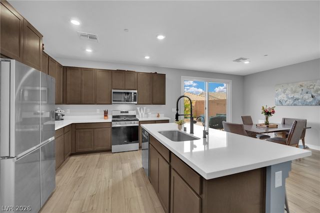 10854 Power Hike Avenue, Las Vegas, NV 89166
