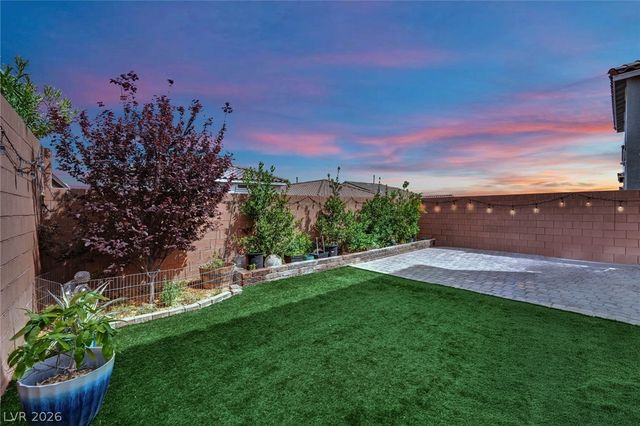10854 Power Hike Avenue, Las Vegas, NV 89166