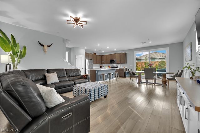 10854 Power Hike Avenue, Las Vegas, NV 89166