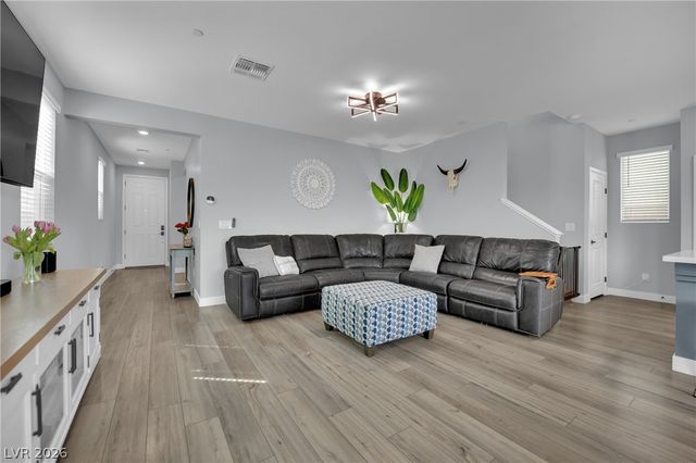 10854 Power Hike Avenue, Las Vegas, NV 89166